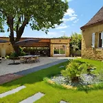 Le Clos De La Caneda Daire